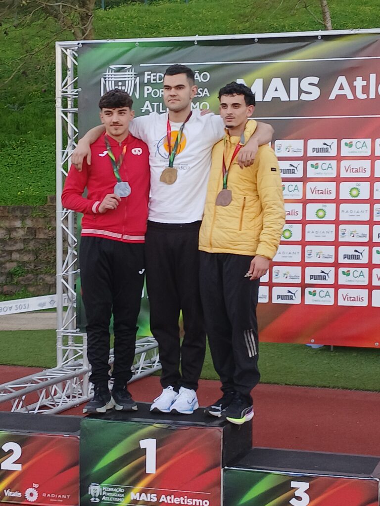 Simão Duarte e os colegas de pódio